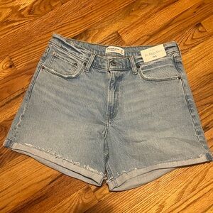 Abercrombie baggy short